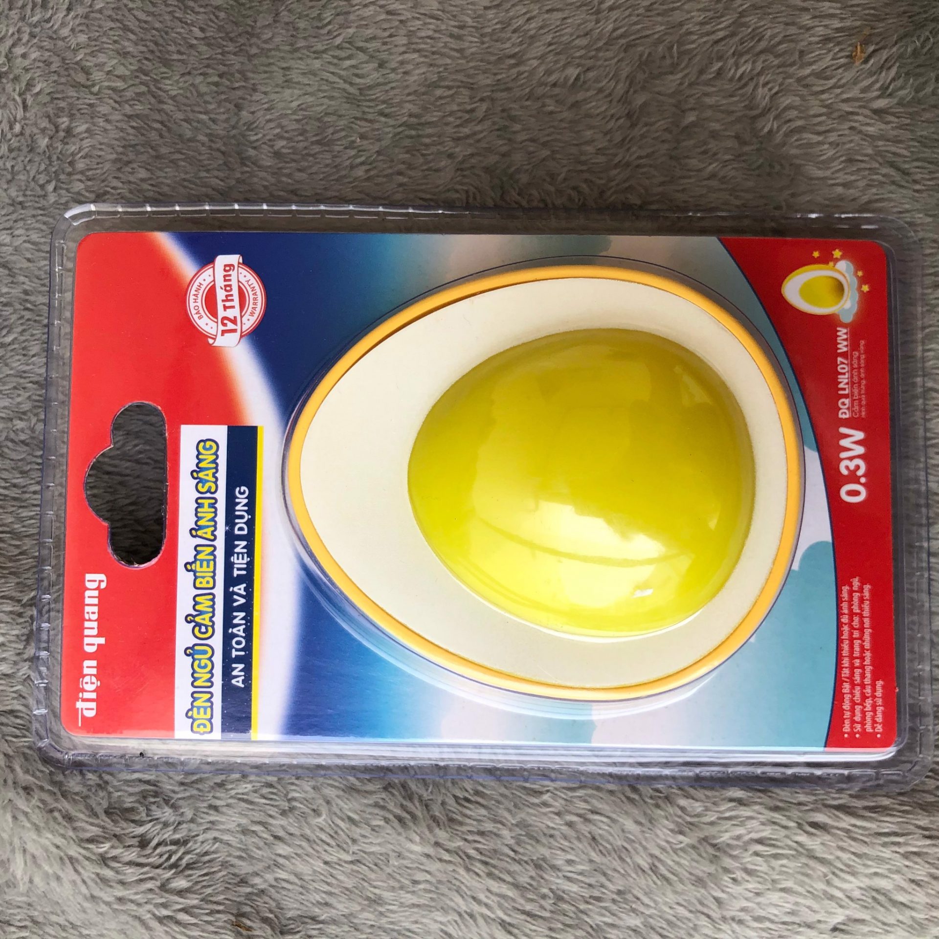 Đèn ngủ cảm biến LED Điện Quang LNL07 WW (Cảm biến quang, hình quả trứng, ánh sáng vàng) 3 Đèn ngủ cảm biến LED Điện Quang LNL08 WW (Cảm biến quang, hình que kem, ánh sáng vàng) (Sao chép)