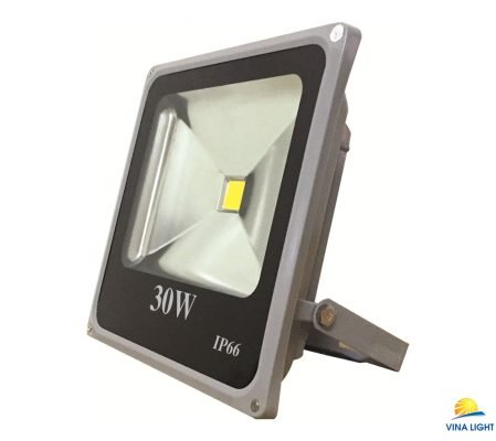 Một số điều cần biết về đèn LED pha 8 Den Pha Led 30w Asia 449x400 1