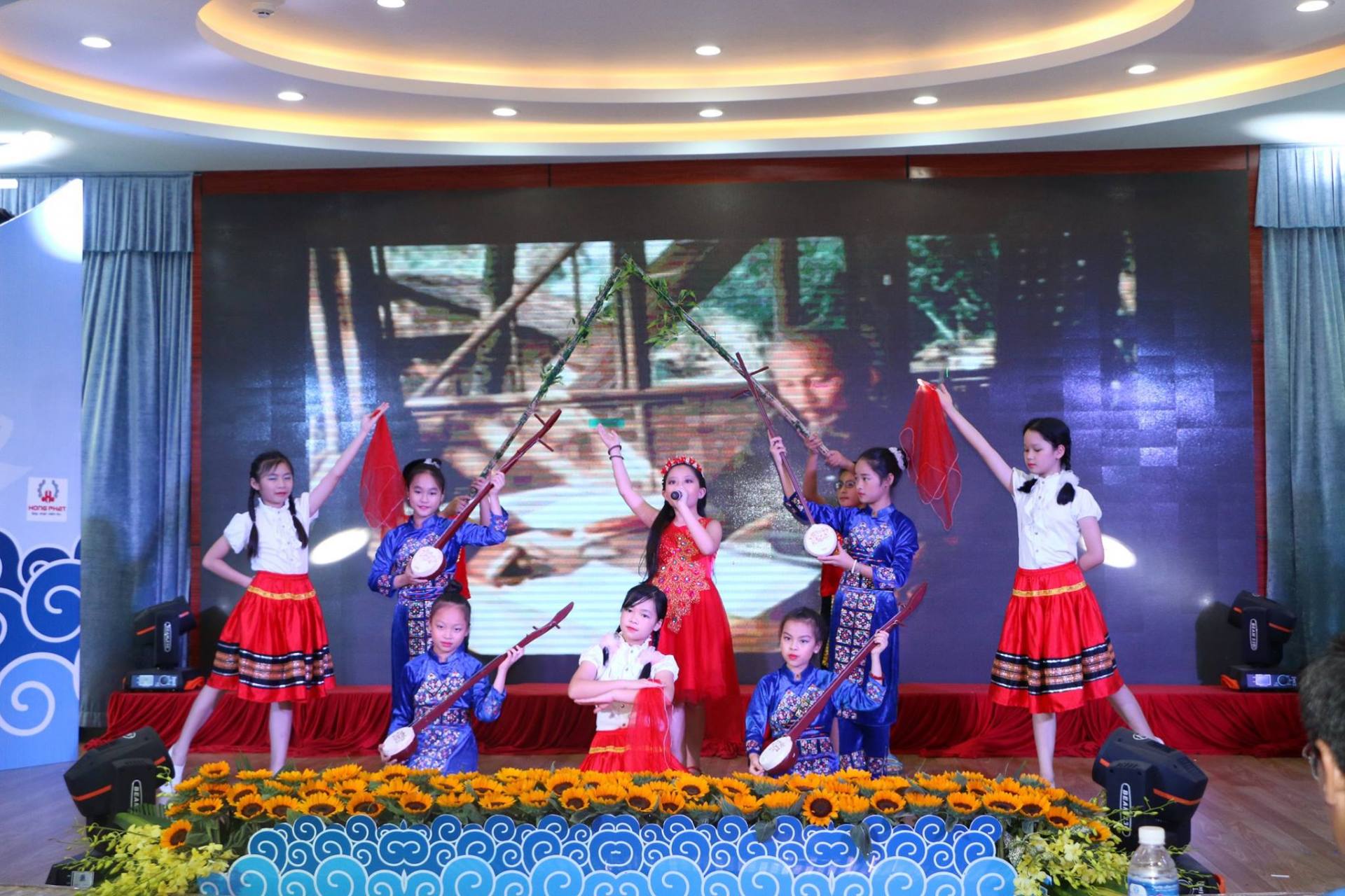 Liên hoan đoàn thanh niên tiên tiến làm theo lời Bác 5 Các tiết mục văn nghệ