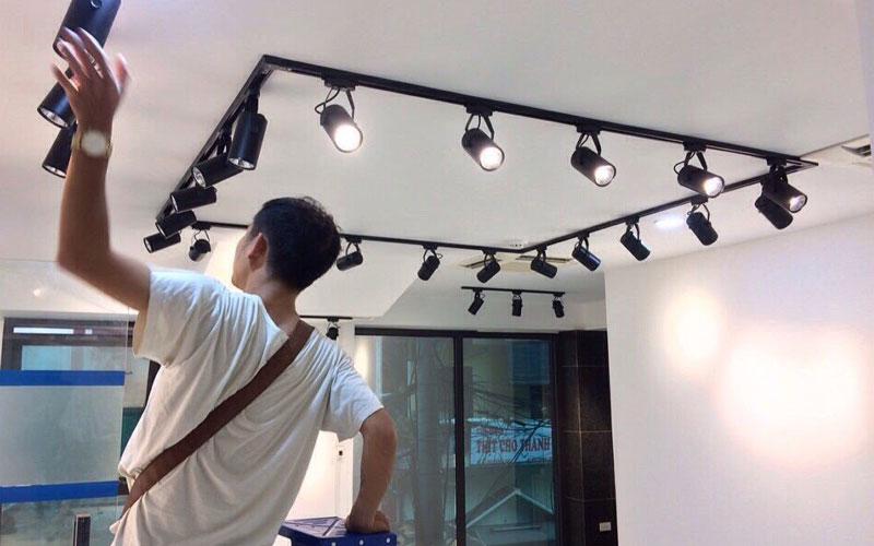 Hướng dẫn lắp đèn LED Tracklight đơn giản nhất tại nhà 11 Một số lưu ý khi lắp đặt đèn đường