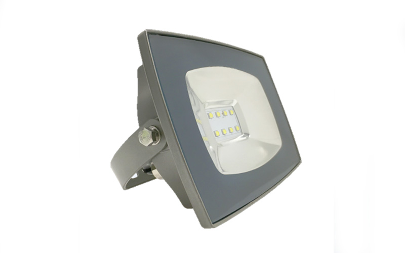 Bảng giá đèn pha Led Panasonic mới nhất 2022 CK 30-35% 2 Đèn pha Led Panasonic có tuổi thọ cao